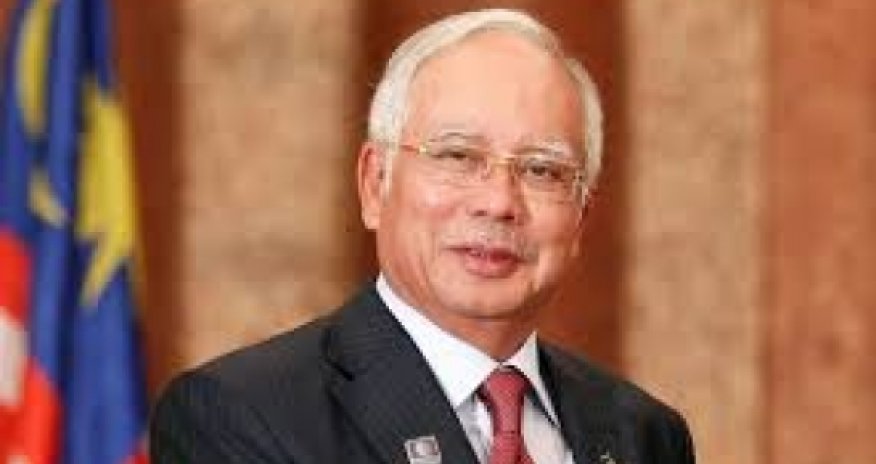 Najib arrives for two-day official visit to Azerbaijan