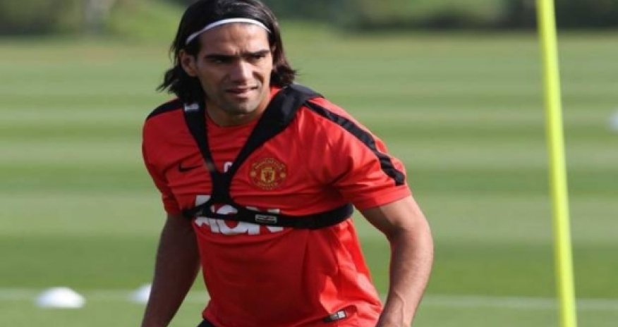 Falcao exclusive: 'The pace of the Premier League doesn't concern me'