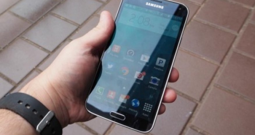 Flagship fight: which Android phone wins in 2014? - PHOTO