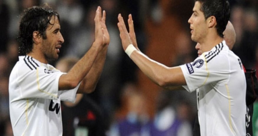 Ronaldo bütün rekordları alt-üst edir