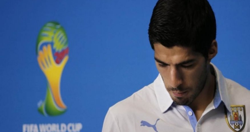 Banned Suarez included by Uruguay for friendlies