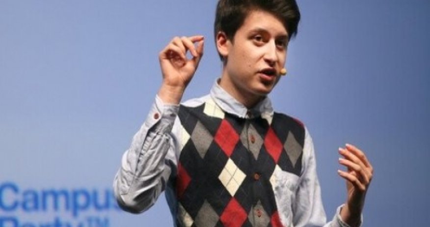 Yahoo prodigy Nick D'Aloisio opts to go to university