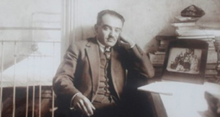 Yusif Vəzir Çəmənzəminli: Ağ buxaqda qara xal - E-kitab