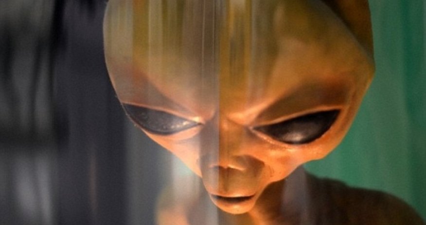 Believe in aliens? Then you're probably an atheist or Muslim - VIDEO