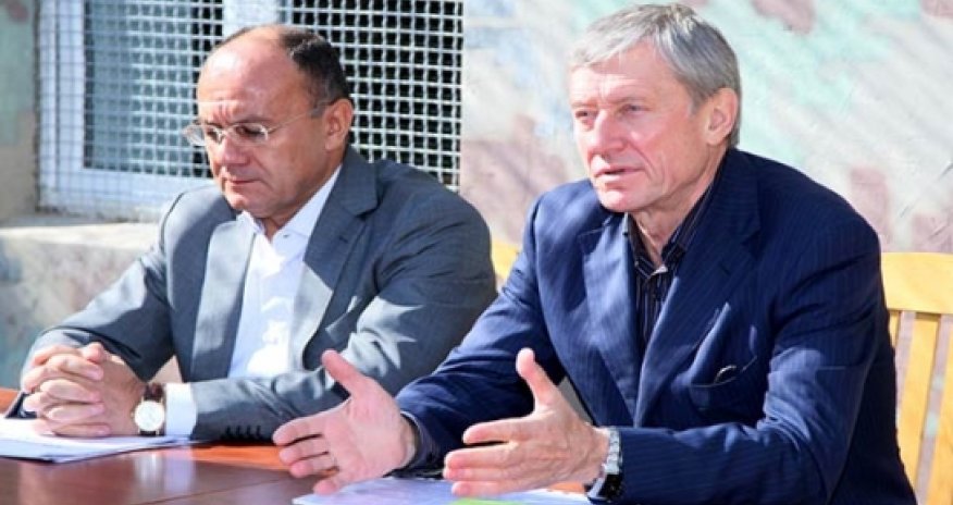 CSTO chief pays first-ever visit to Armenian-Azeri border