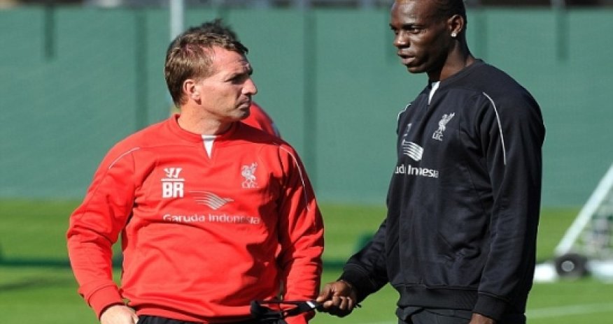 Premier League problems with TEN first team players - VIDEO