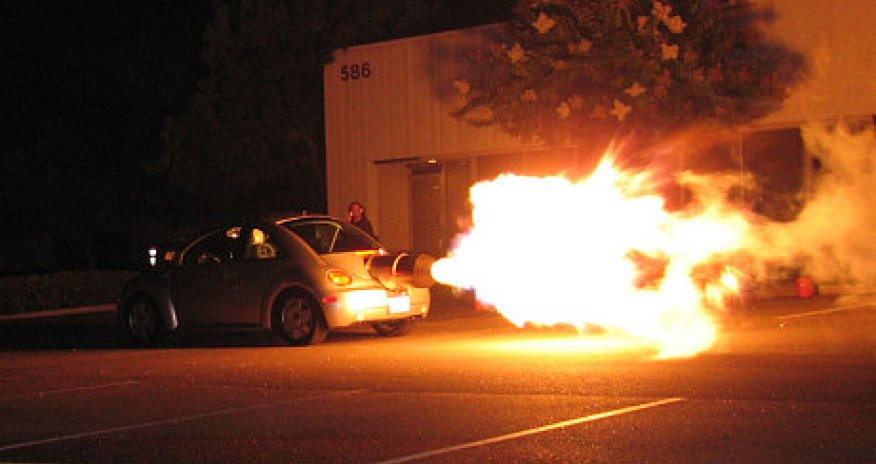 Jet-powered VW Beetle that goes like a rocket - PHOTO