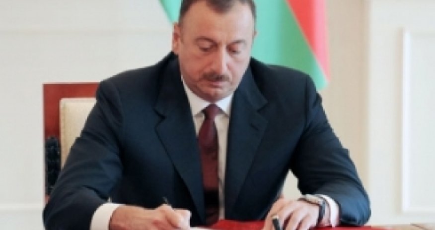 İlham Əliyev əfv sərəncamı imzaladı
