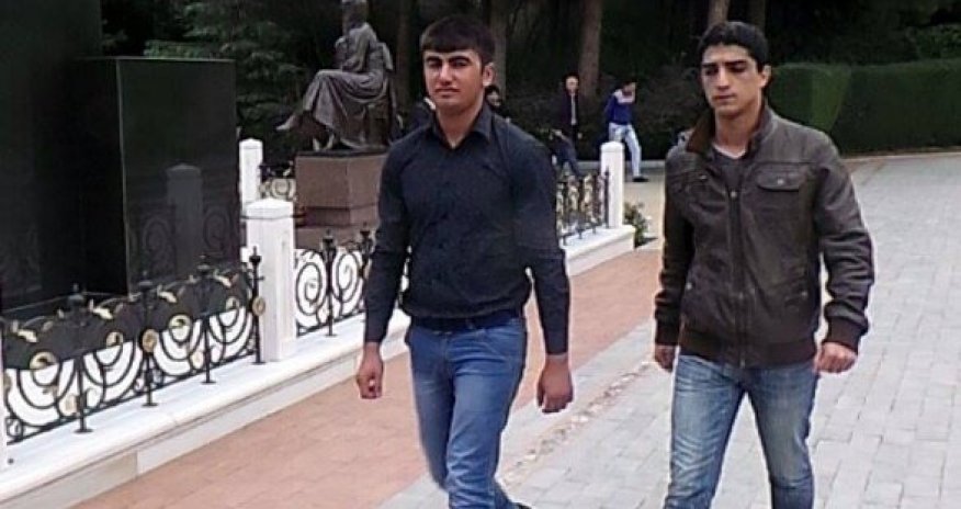 Двое активистов NİDA посетили могилу  Алиева, а  один - родного отца- ФОТО