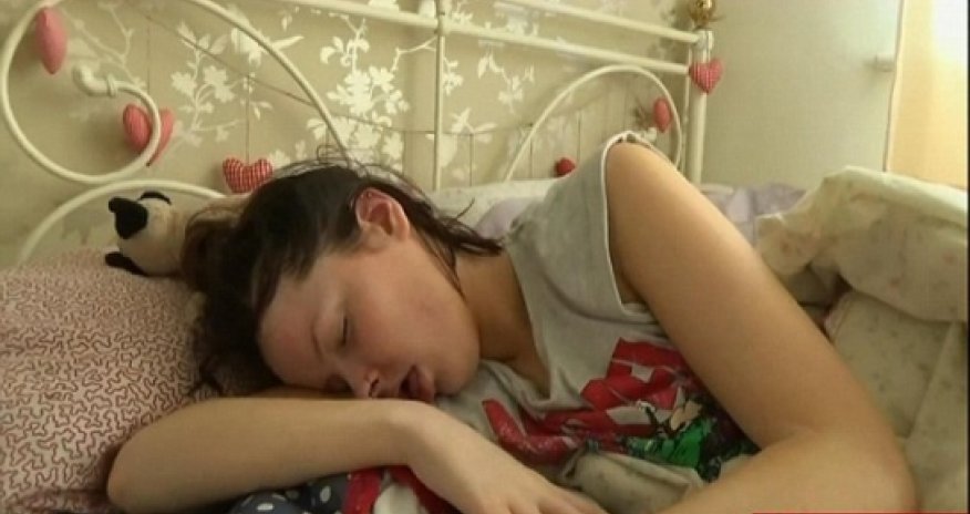 The REAL sleeping beauty - VIDEO