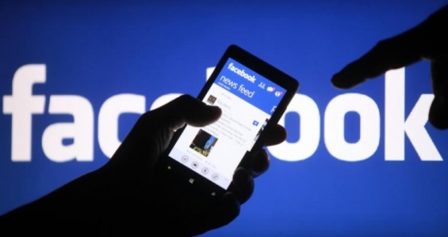 Facebook gets a room: New app allows users to chat without...