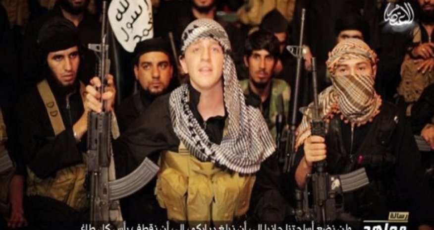 Terror expert claims jihadists are 'grooming' recruits just like paedophiles do with children - VIDEO