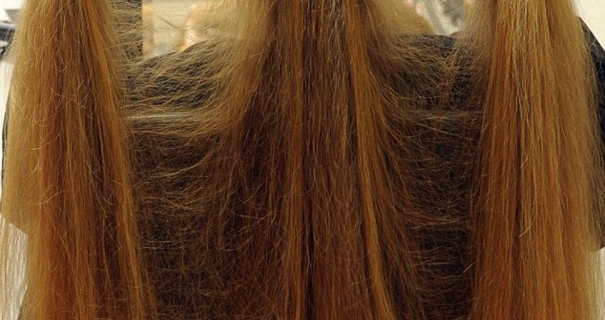 Girl, 12, has 3ft 4in golden locks - PHOTO+VIDEO