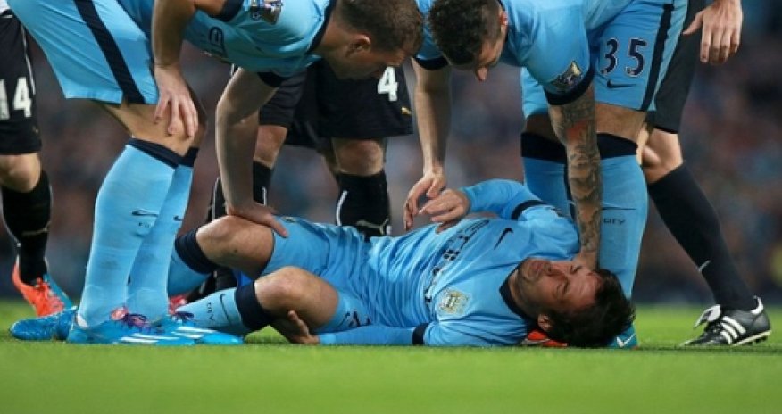 Manchester City hit by David Silva injury