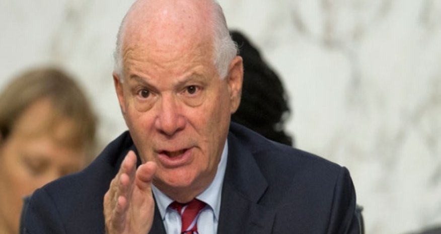 US senator calls on Azerbaijan to free jailed rights activist