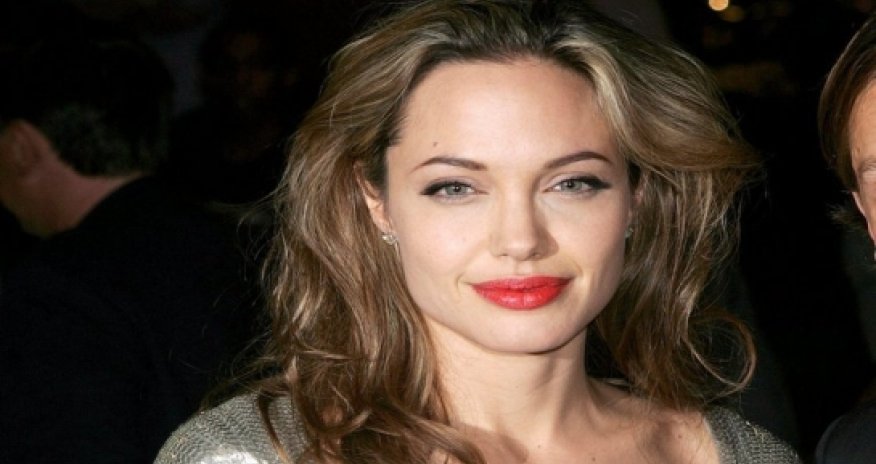 Angelina Jolie 'open' to entering politics
