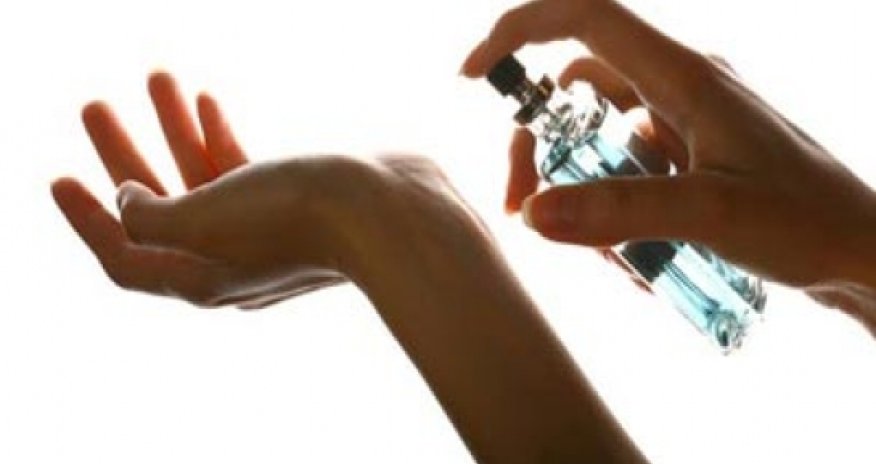 Bakıda "Qadın ətri"