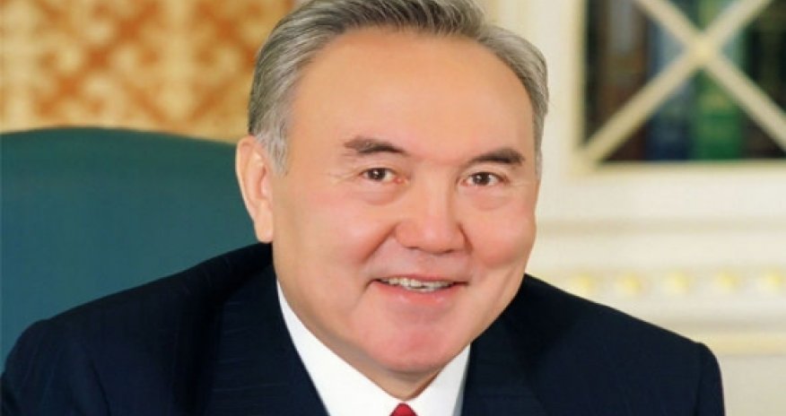 Назарбаев поднял армию по тревоге