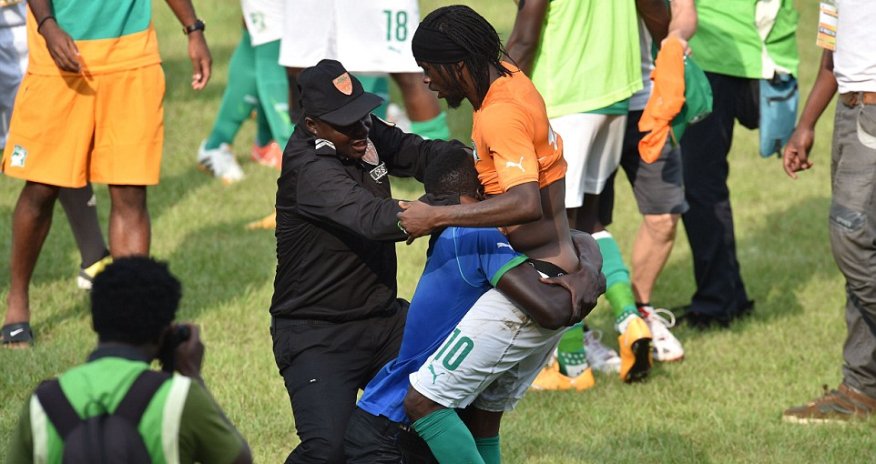 Ivory Coast seal Africa Cup of Nations place as fans invade pitch - PHOTO+VIDEO