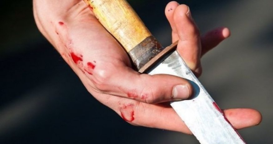В Шеки на глазах у учеников пытались убить учительницу
