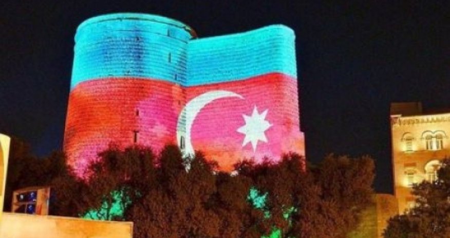 Bakıda möhtəşəm şou