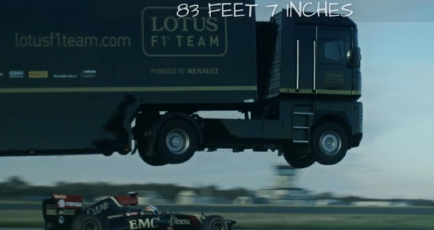 В Сети идет на рекорд видео с грузовиком- ВИДЕО