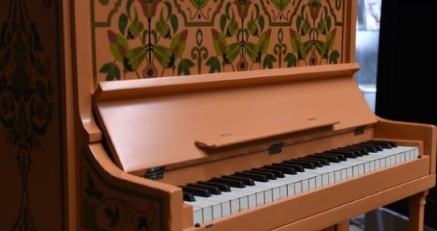 Casablanca piano sells for $2.9m in New York auction