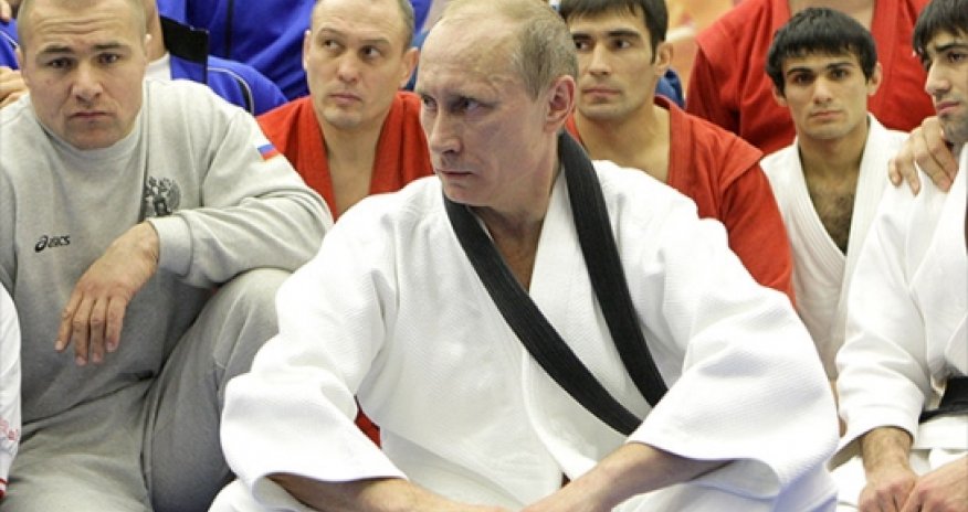 Russia losing $140 billion from sanctions and low oil prices