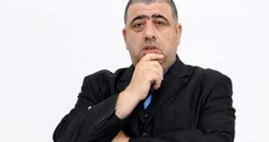 E-Kitab: Orxan Fikrətoğlu. Susuz hovuzun qumrusu. (Hekayə)