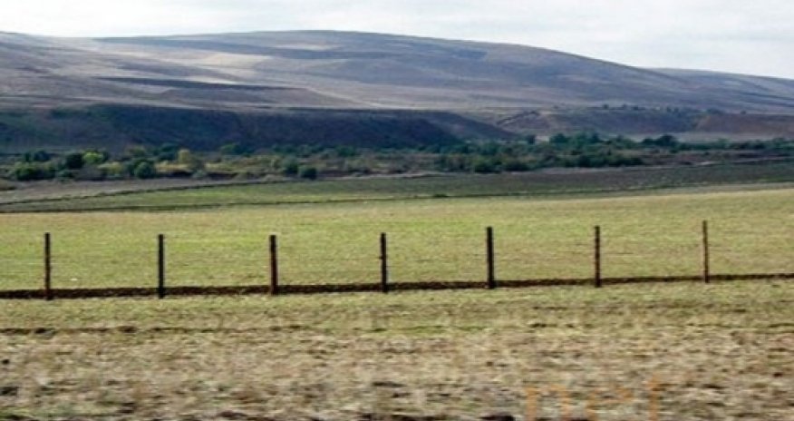 Julfa checkpoint between Azerbaijan and Iran opened