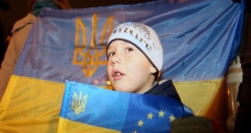 Ukraine blames IMF for halt to agreements with Europe