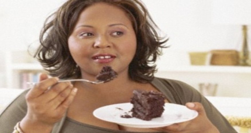 Overweight people 'taste food differently'