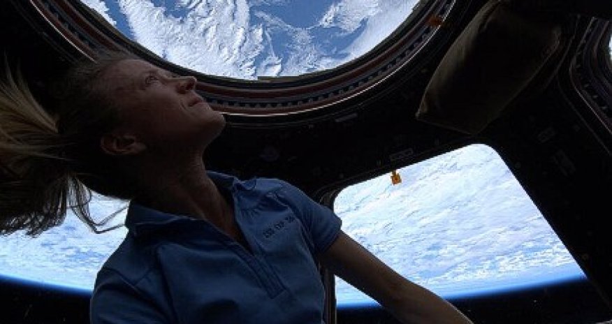 Astronaut captures Typhoon Haiyan from space - PHOTO