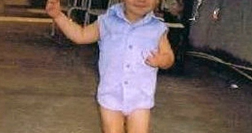 Footballer without any feet - PHOTO