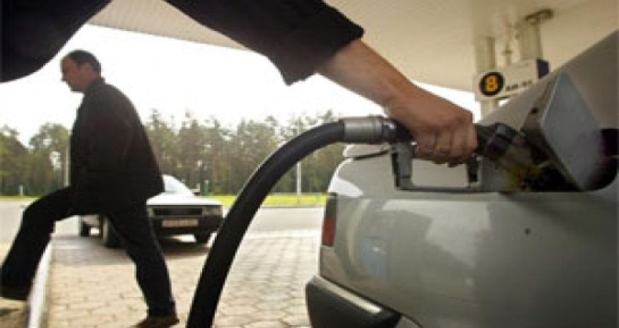 Petrol price-rise will push prices up in Azerbaijan