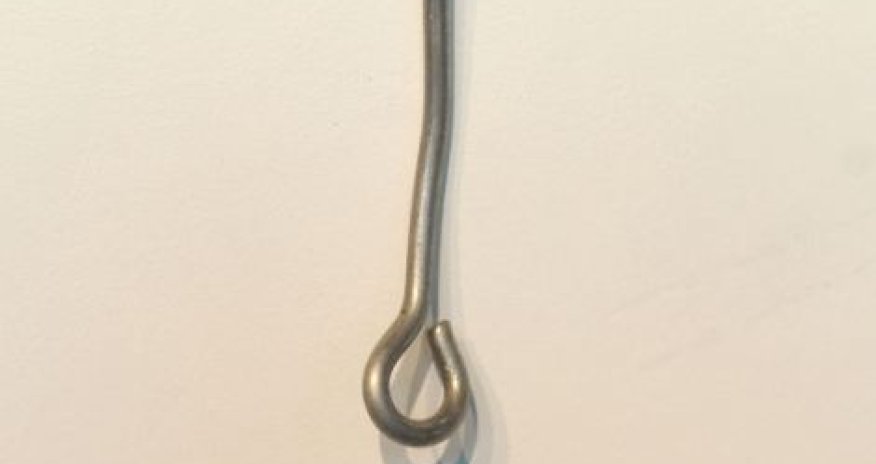 Teacher reveals deadly arsenal of weapons collected at school - PHOTO