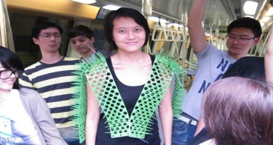 Just try and invade my personal space - PHOTO