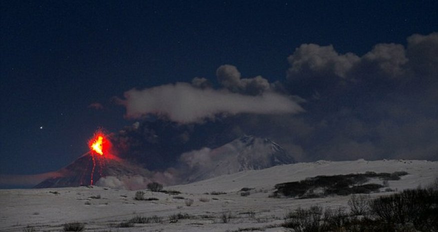 Volcanic eruption in Russia looks like a scene from Lord of the Rings - PHOTO
