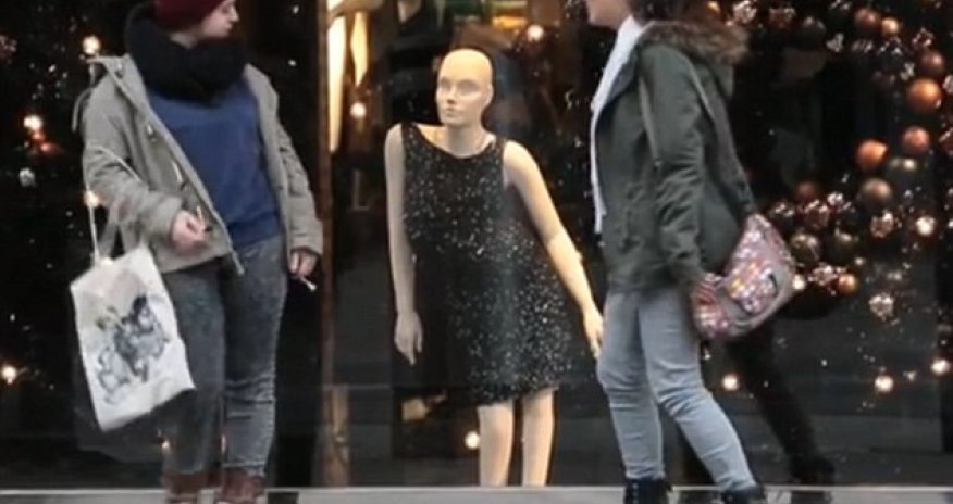 Swiss charity creates mannequins based on bodies of disabled people - PHOTO