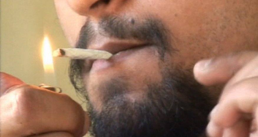 Does smoking pot cause man boobs?