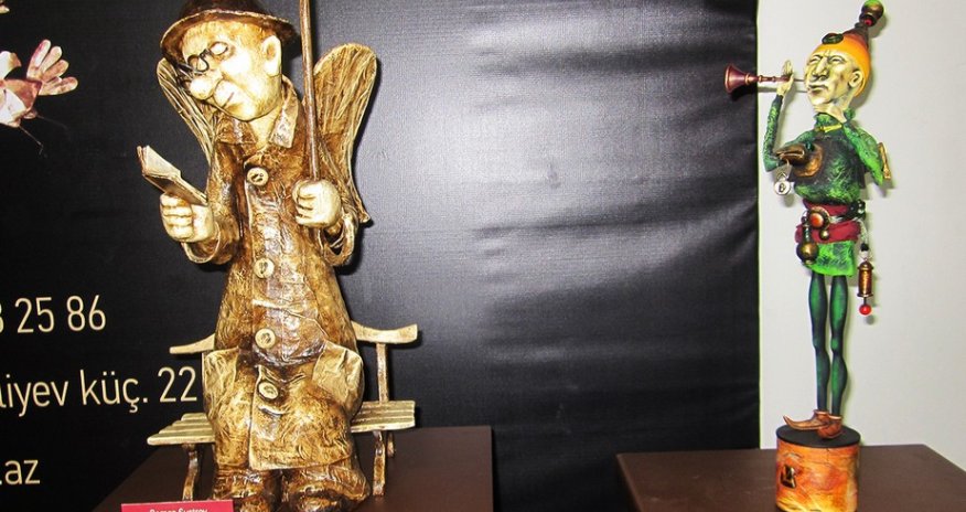 Vernissage of dolls in Baku - PHOTO