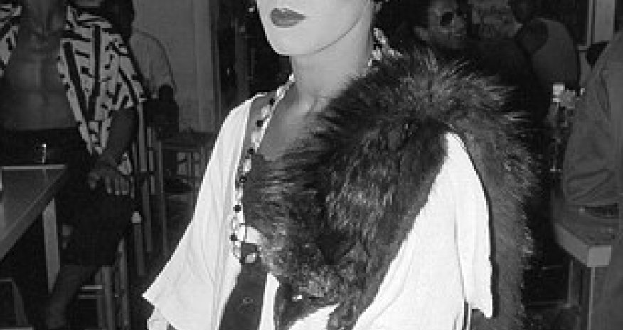 Photos show club culture of Ibiza in the 1980s - PHOTO