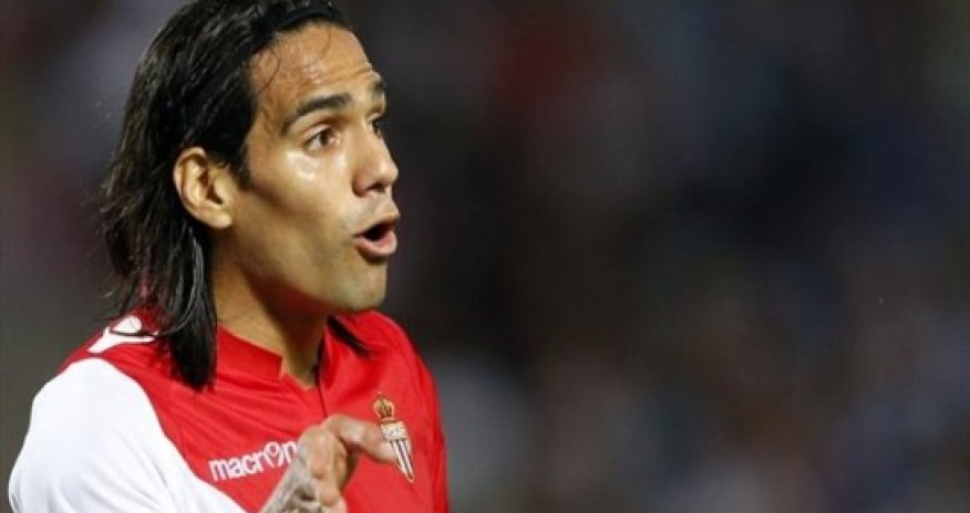 Chelsea 'must pay £80m for Falcao'