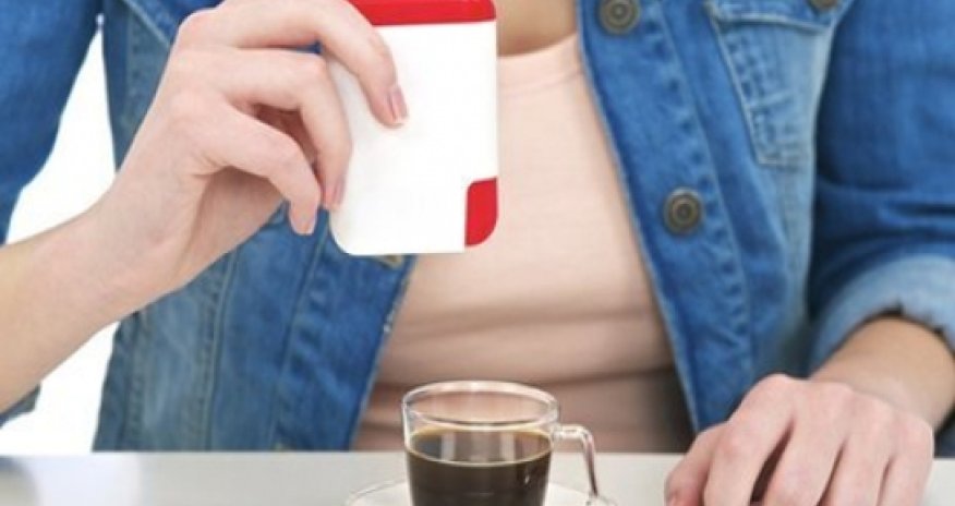 Artificial sweetener 'is safe'