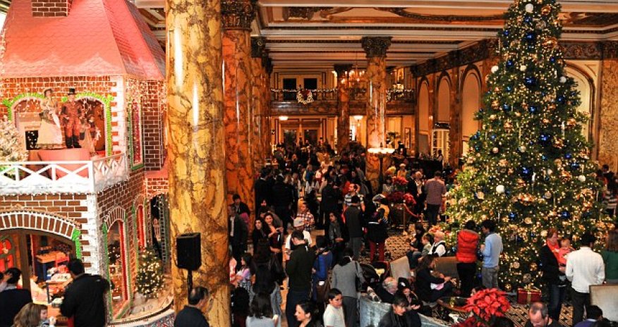 Life size gingerbread house - PHOTO