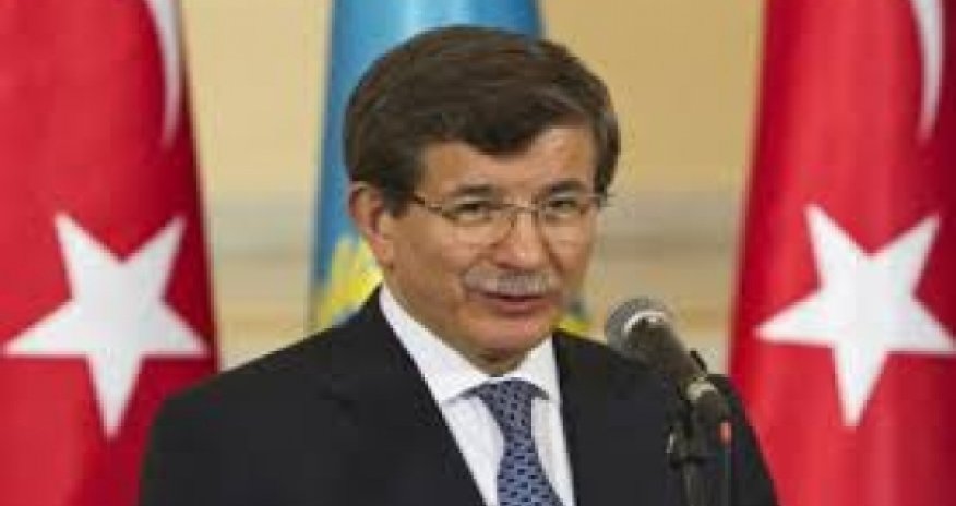 Davutoglu's visit raises hopes of thaw with Armenia