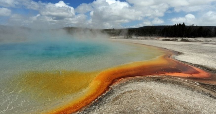 Yellowstone super volcano eruption 'would affect the world - PHOTO