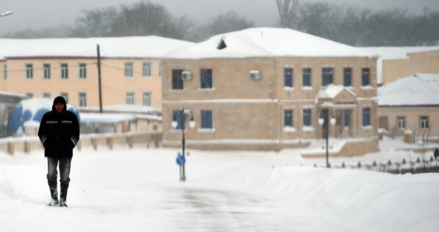 Azerbaijani cities in snow - Xizi - PHOTO