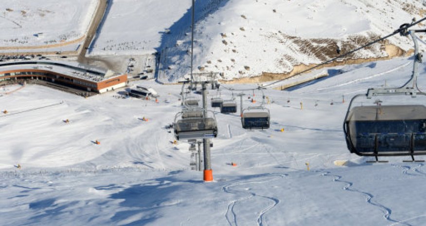 Azeri President attends opening ceremony of new hotels in "Shahdag" - PHOTO