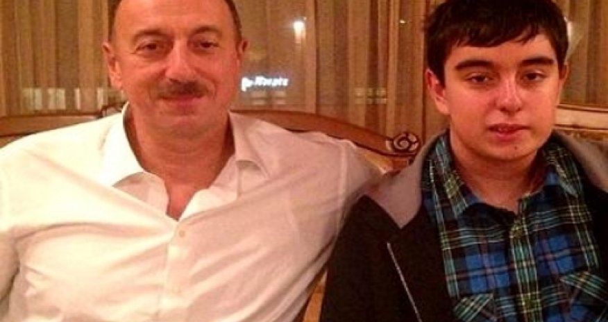 Ilham Aliyev posts picture with his son - PHOTO